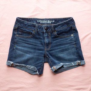 AEO midi Super stretch jean shorts